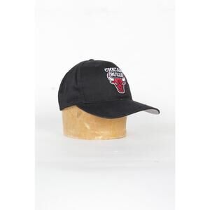 90's Starter Chicago Bulls Snap Back